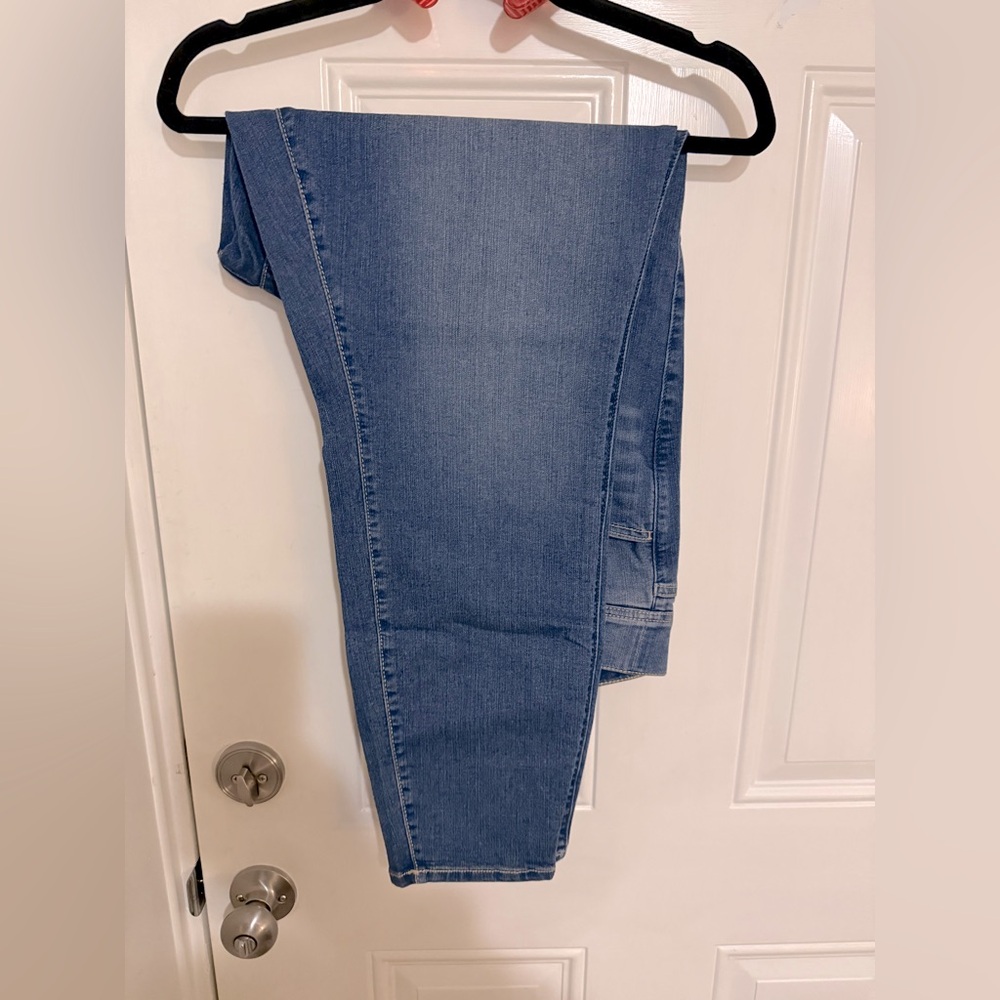 Torrid jeans - Picture 4 of 8